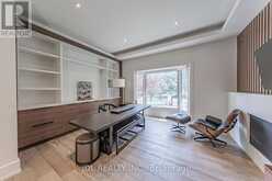 19 FIFESHIRE ROAD | Toronto Ontario | Slide Image Nineteen