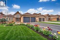 85 CITYVIEW CIRCLE | Barrie Ontario | Slide Image One
