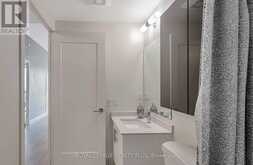 701 - 509 DUNDAS STREET W | Oakville Ontario | Slide Image Sixteen
