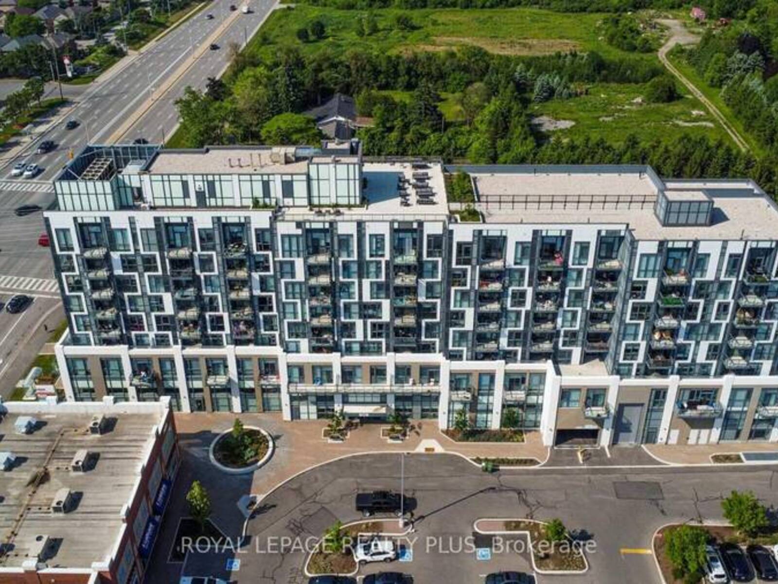 701 - 509 DUNDAS STREET W, Oakville, Ontario L6M 1L9