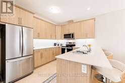 40 - 745 CHELTON ROAD | London Ontario | Slide Image Nine