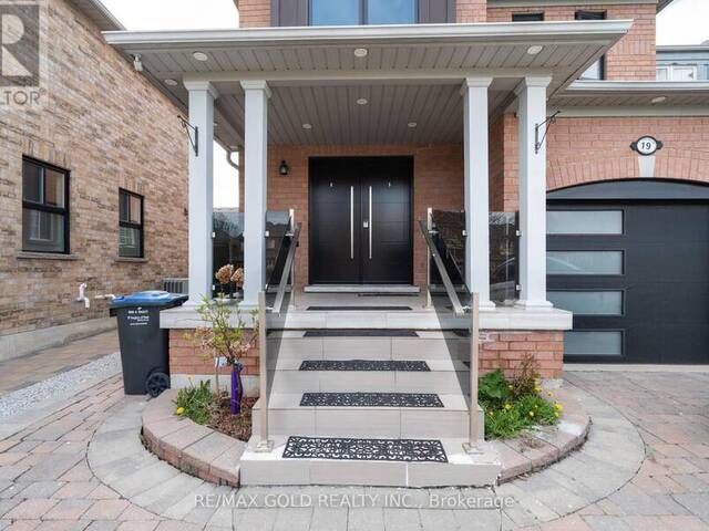 19 SPRING VALLEY COURT Brampton Ontario, L6P 2E6 - 4 Bedrooms Home For Sale