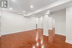 31 PRINCE DRIVE | Bradford West Gwillimbury Ontario | Slide Image Thirty-six