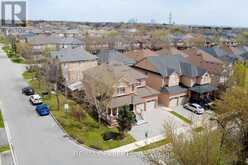 1 VIA CRISTINA WAY | Vaughan Ontario | Slide Image Four