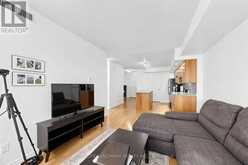 1124 - 270 WELLINGTON STREET W | Toronto Ontario | Slide Image Ten