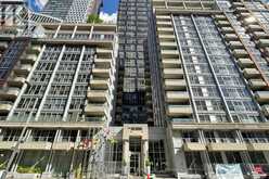1124 - 270 WELLINGTON STREET W | Toronto Ontario | Slide Image One