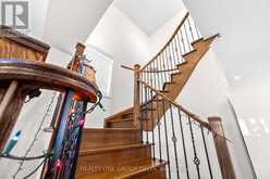 8 CHARLEMAGNE AVENUE | Barrie Ontario | Slide Image Nineteen