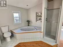 37 SUNRISE CIRCLE | Bradford West Gwillimbury Ontario | Slide Image Fifteen