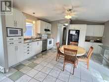 37 SUNRISE CIRCLE | Bradford West Gwillimbury Ontario | Slide Image Five