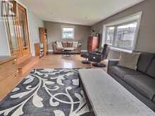 37 SUNRISE CIRCLE | Bradford West Gwillimbury Ontario | Slide Image Nine
