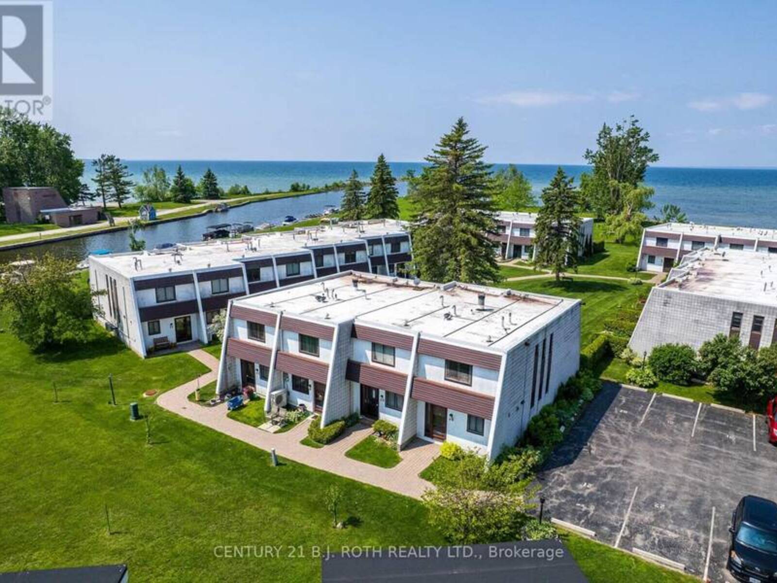26 - 1 PARADISE BOULEVARD, Ramara, Ontario L0K 1B0