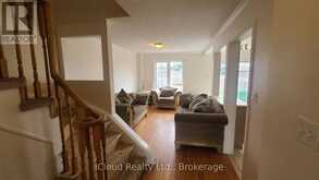 126 TWIN PINES CRESCENT | Brampton Ontario | Slide Image Five