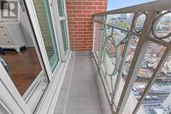 1802 - 38 AVENUE ROAD | Toronto Ontario | Slide Image Sixteen