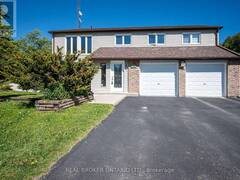 16 OLD CARRIAGE ROAD Orangeville Ontario, L9W 5A3