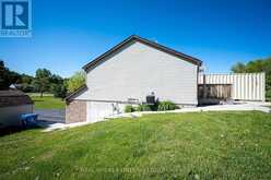 16 OLD CARRIAGE ROAD | Orangeville Ontario | Slide Image Forty-one