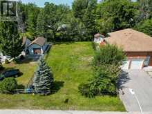 74 FOREST AVENUE | Wasaga Beach Ontario | Slide Image Twelve