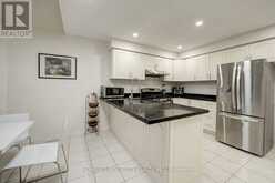 11 RANGELAND ROAD | Brampton Ontario | Slide Image Eighteen