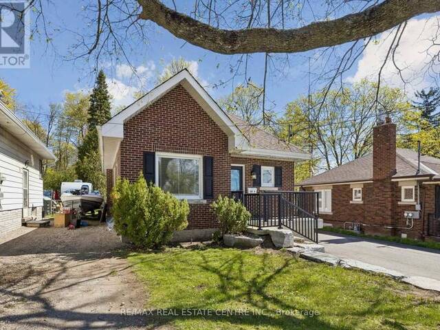 194 SILVERCREEK PARKWAY S Guelph Ontario, N1H 3S7 - 4 Bedrooms Home For Sale