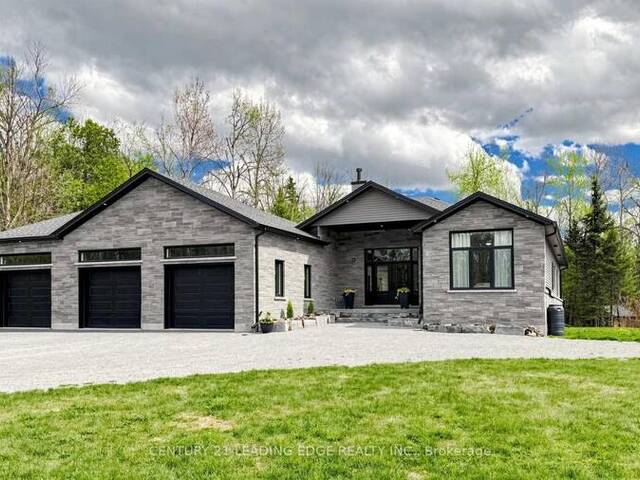 99 KAGAWONG ROAD Kawartha Lakes Ontario, K0M 1G0 - 5 Bedrooms Home For Sale