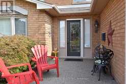 36 TOMMAR PLACE | Hamilton Ontario | Slide Image Four