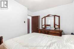 102 CLETA DRIVE | Toronto Ontario | Slide Image Nineteen