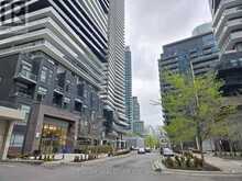 1508 - 56 ANNIE CRAIG DRIVE | Toronto Ontario | Slide Image Three