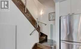 TH7 - 121 MCMAHON DRIVE | Toronto Ontario | Slide Image Twelve