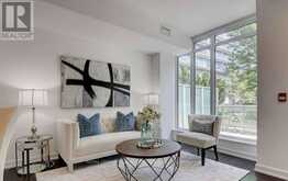 TH7 - 121 MCMAHON DRIVE | Toronto Ontario | Slide Image Six