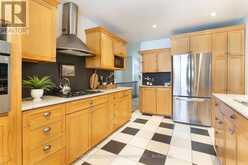 3 FALLSVIEW ROAD | Hamilton Ontario | Slide Image Eight