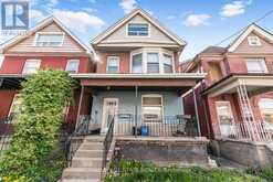 39 ARTHUR AVENUE N | Hamilton Ontario | Slide Image Three