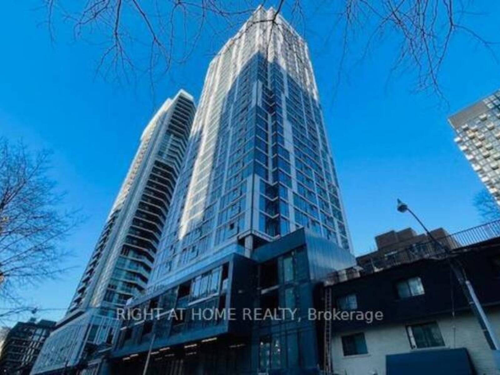 1905 - 65 MUTUAL STREET, Toronto, Ontario M5B 0E5