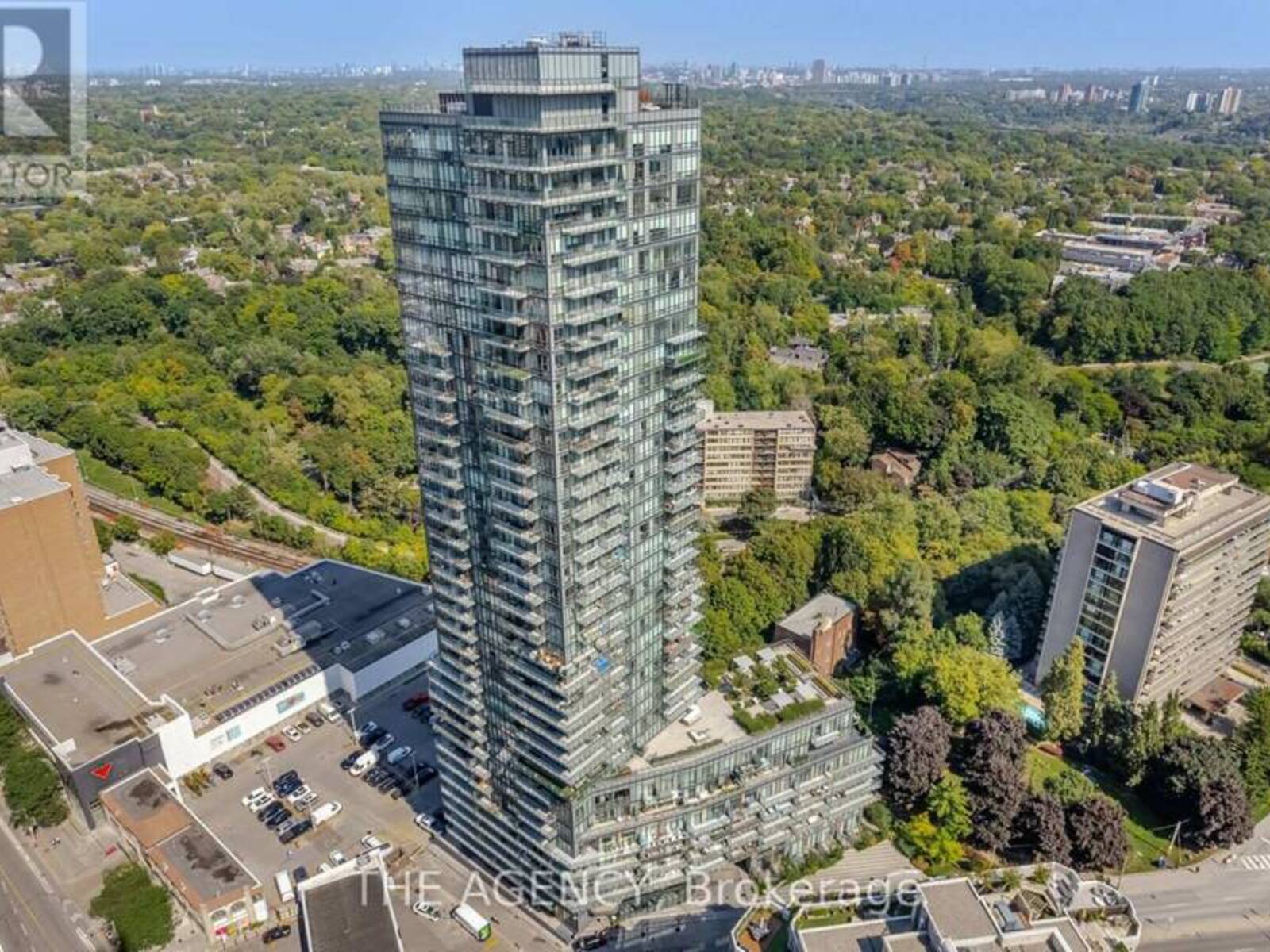 105 - 825 CHURCH STREET, Toronto, Ontario M4W 3Z4