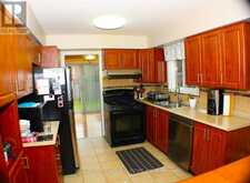 173 LECH WALESA DRIVE | Mississauga Ontario | Slide Image Nine