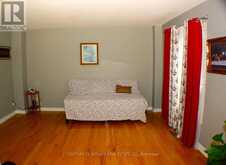 173 LECH WALESA DRIVE | Mississauga Ontario | Slide Image Six