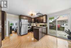 30 PARKHILL DRIVE | Whitchurch-Stouffville Ontario | Slide Image Six