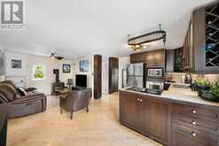 30 PARKHILL DRIVE | Whitchurch-Stouffville Ontario | Slide Image Eight