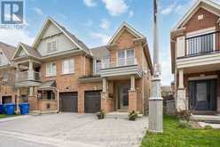 17 LATITUDE LANE | Whitchurch-Stouffville Ontario | Slide Image One