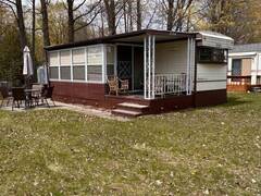 206 - 285 CRYDERMANS SIDE ROAD Georgina Ontario, L0E 1A0