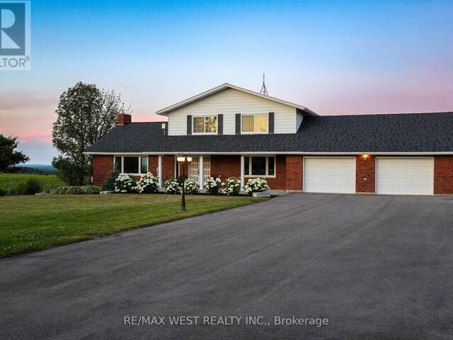 2219 COUNTY ROAD 42 Stayner Ontario, L0M 1S0 - 5 Bedrooms Home For Sale