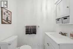 1402 GHENT AVENUE | Burlington Ontario | Slide Image Eighteen
