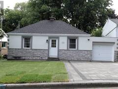 181 NEWTON STREET E Newmarket Ontario, L3Y 3K6