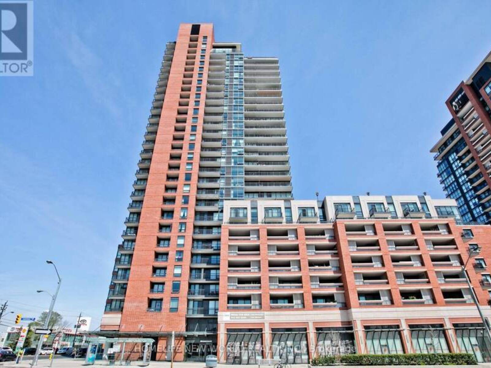 836 - 830 LAWRENCE AVENUE W, Toronto, Ontario M6A 1C3