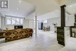 29 THREADNEEDLE CRESCENT | Toronto Ontario | Slide Image Thirty-four