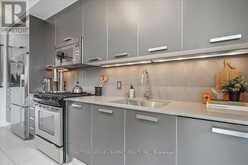 13 GILEAD PLACE | Toronto Ontario | Slide Image Twelve