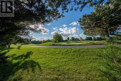 72 BALDING BOULEVARD | Vaughan Ontario | Slide Image Twelve