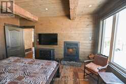 796 DORCAS BAY ROAD | Tobermory Ontario | Slide Image Twelve