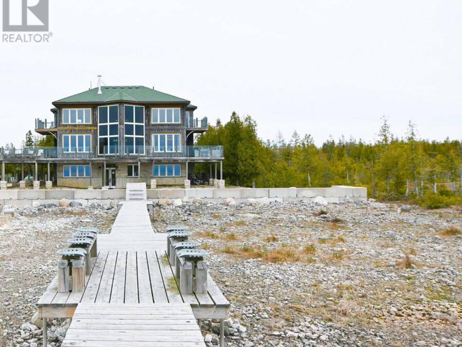 796 DORCAS BAY ROAD, Tobermory, Ontario N0H 2R0