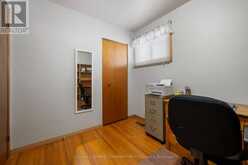 401 MOHAWK ROAD W | Hamilton Ontario | Slide Image Twenty-one
