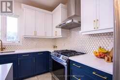 222 BOARDWALK WAY | Thames Centre Ontario | Slide Image Ten