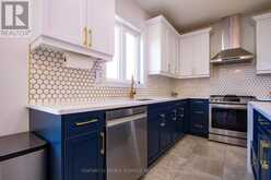 222 BOARDWALK WAY | Thames Centre Ontario | Slide Image Nine